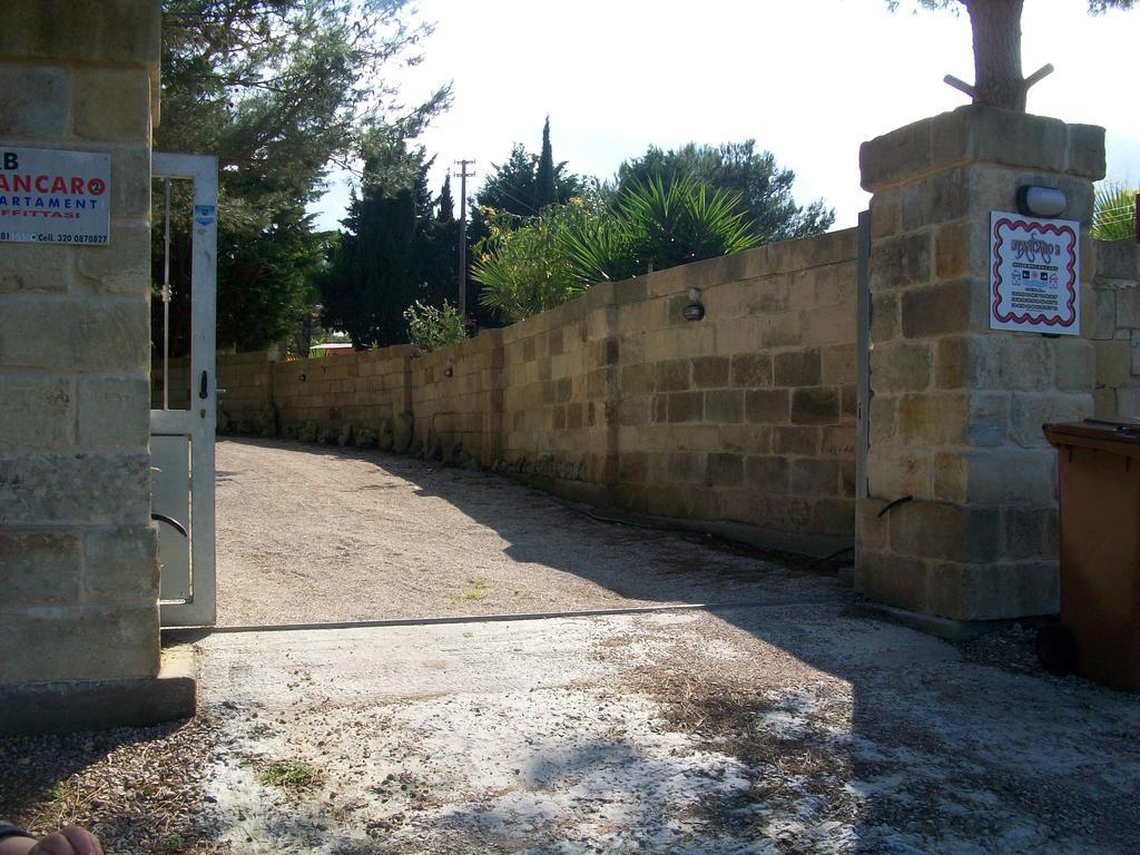Appartamenti Turistici Aprile Antonio Luigi Боргане Екстериор снимка