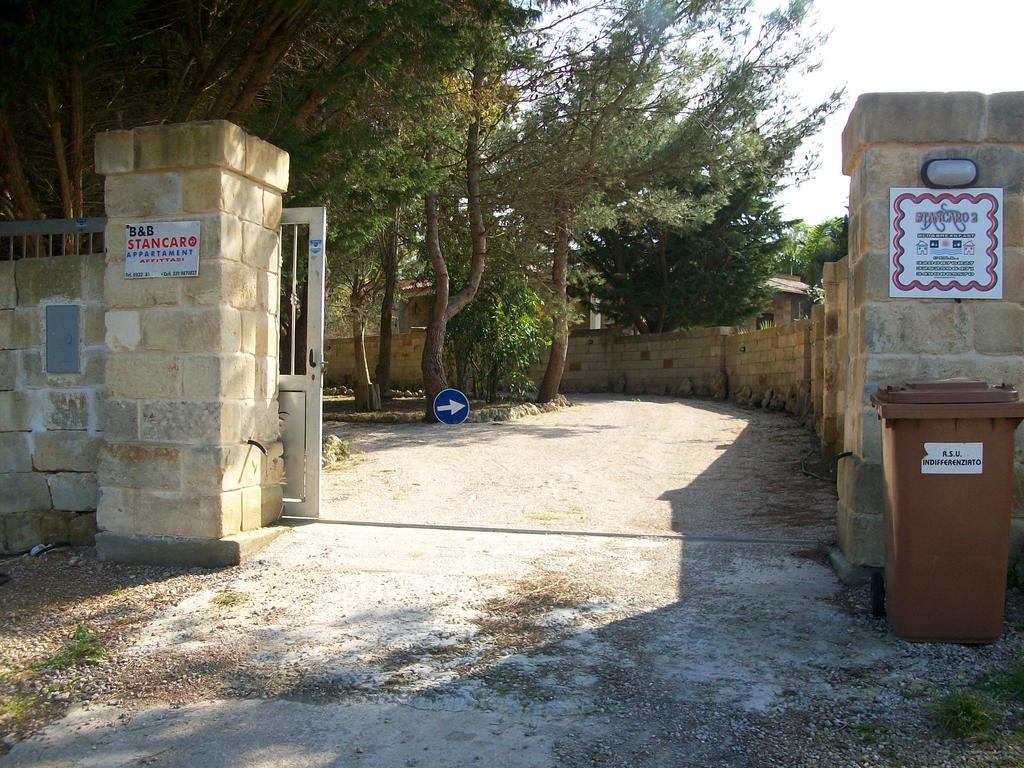 Appartamenti Turistici Aprile Antonio Luigi Боргане Екстериор снимка